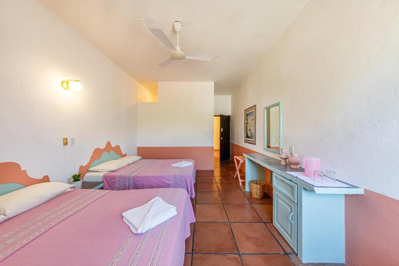 Hotel Flor De Maria Puerto Escondido  Extérieur photo