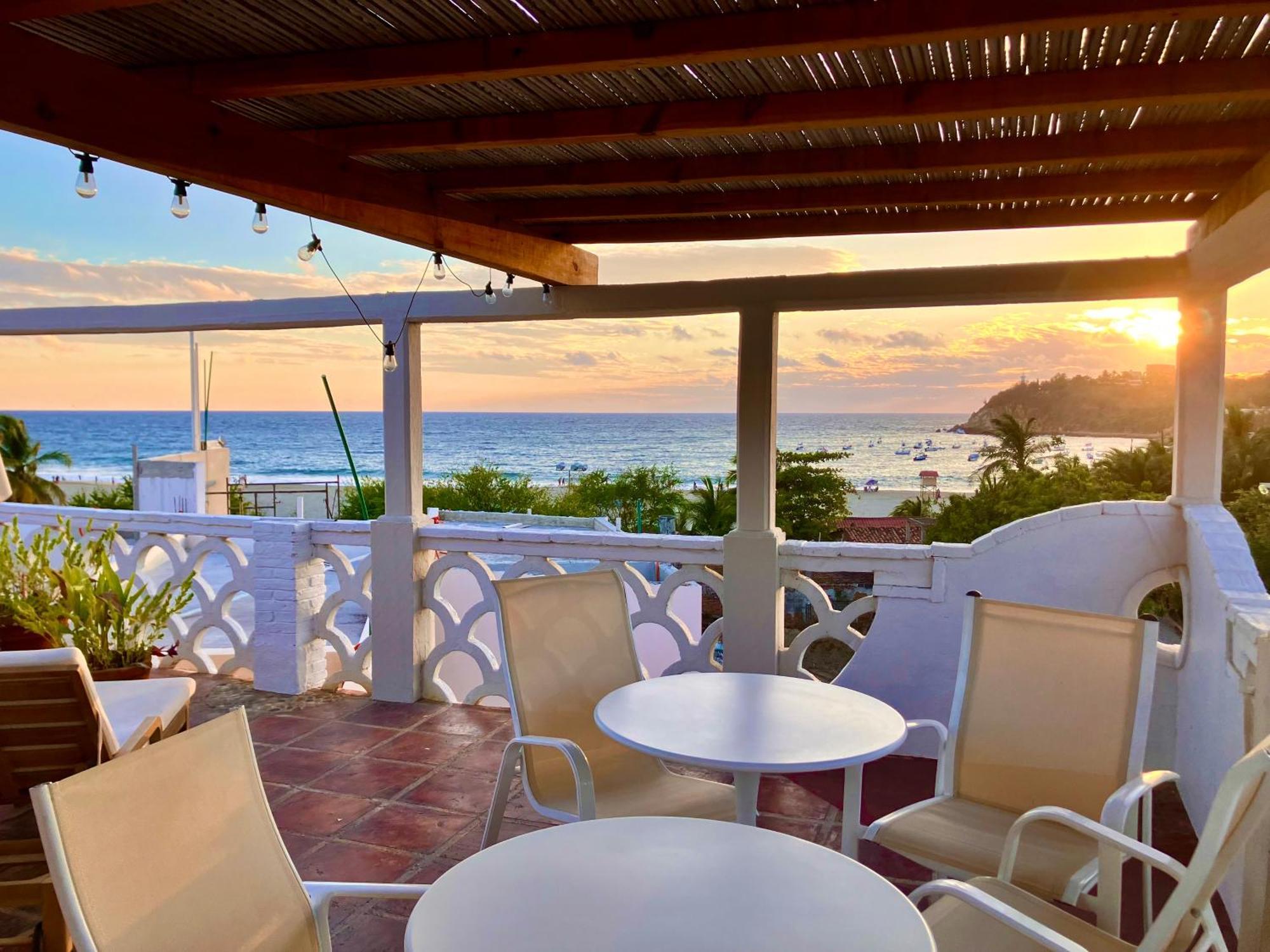 Hotel Flor De Maria Puerto Escondido  Extérieur photo