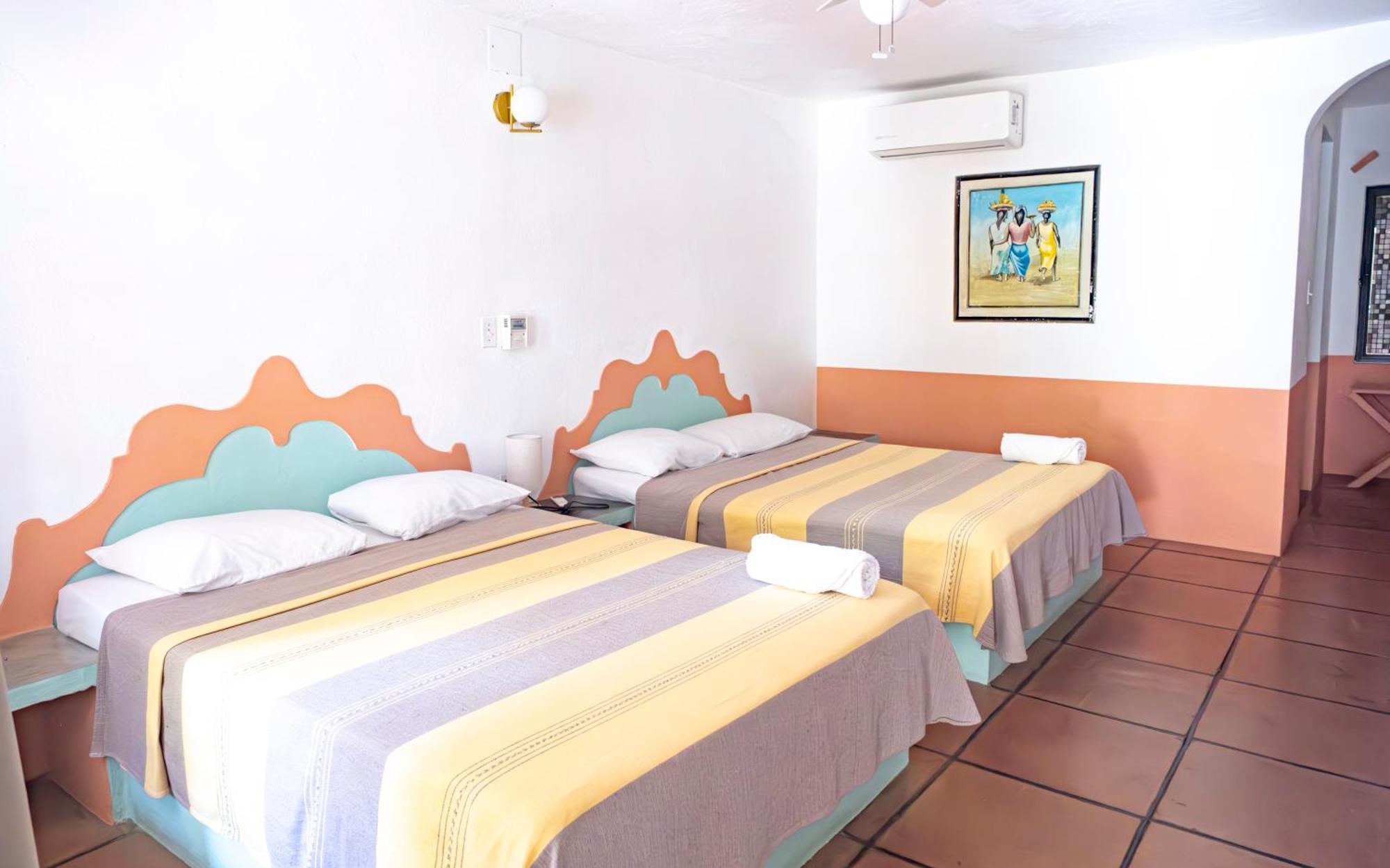 Hotel Flor De Maria Puerto Escondido  Extérieur photo