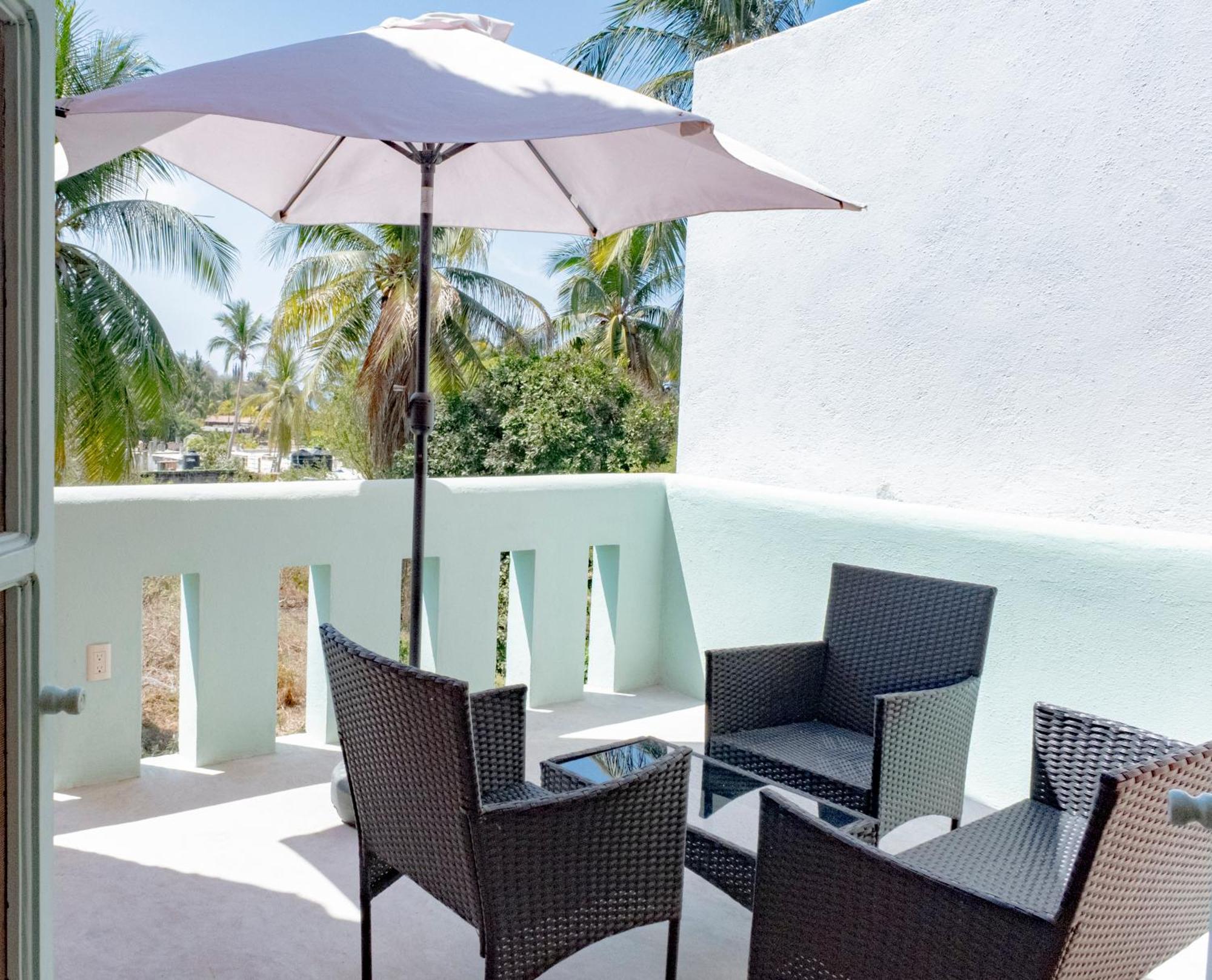 Hotel Flor De Maria Puerto Escondido  Extérieur photo